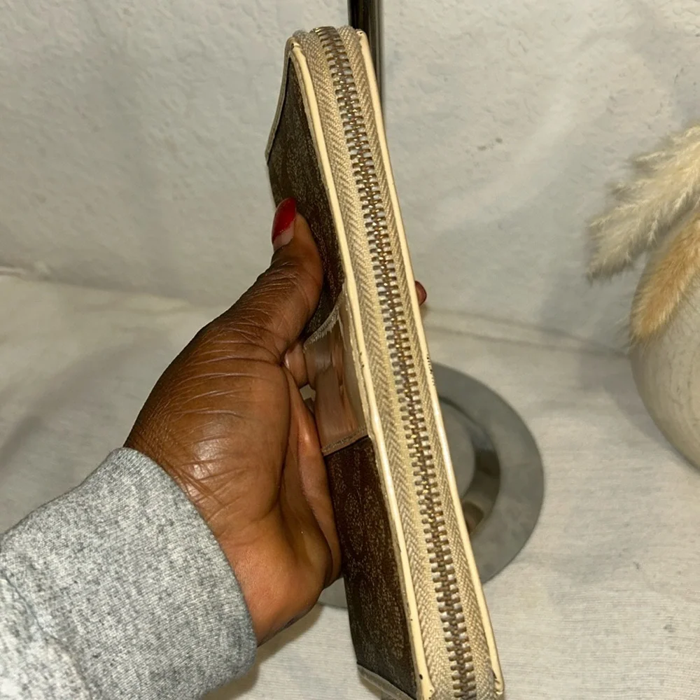 Coach long zippy wallet